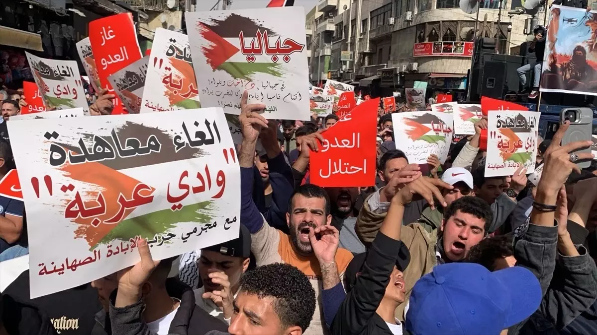 Ürdün’de Gazze Soykırımı Protestosu