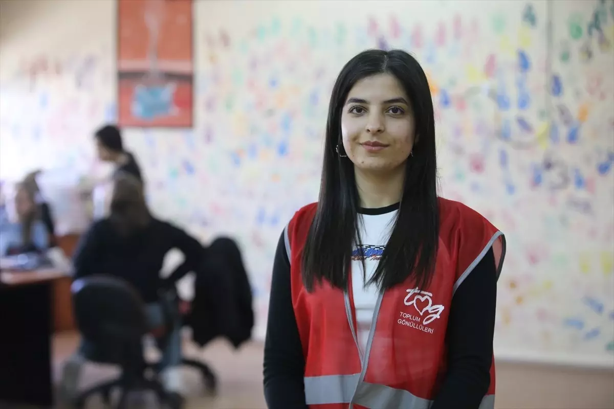 Öğrencilerden Dezavantajlı Çocuklara Oyun Desteği