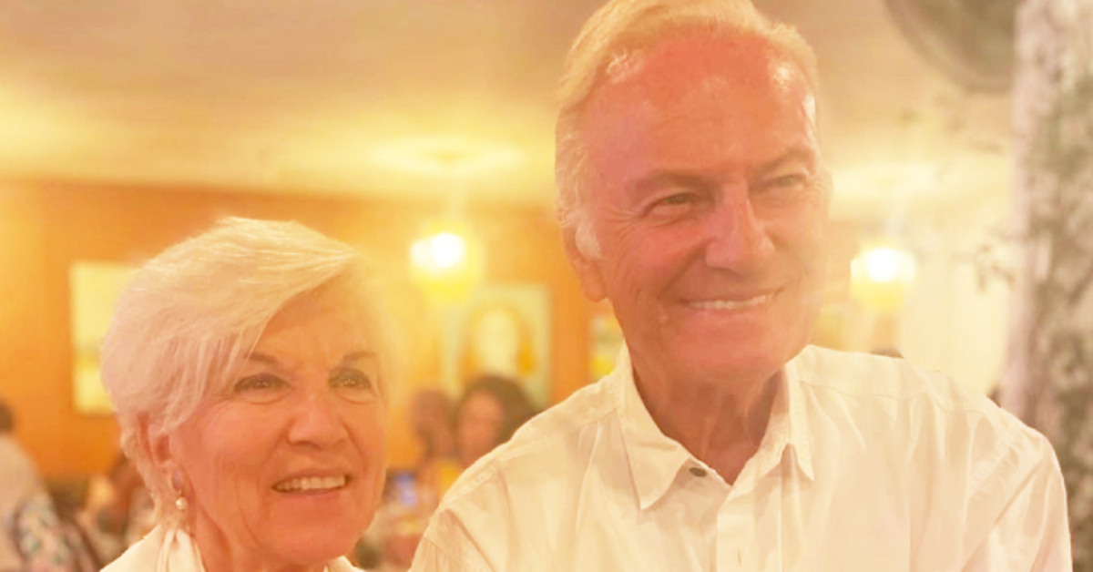 Ediz Hun ile Berna Hun, 52’nci evlilik yıl dönümlerini kutladı