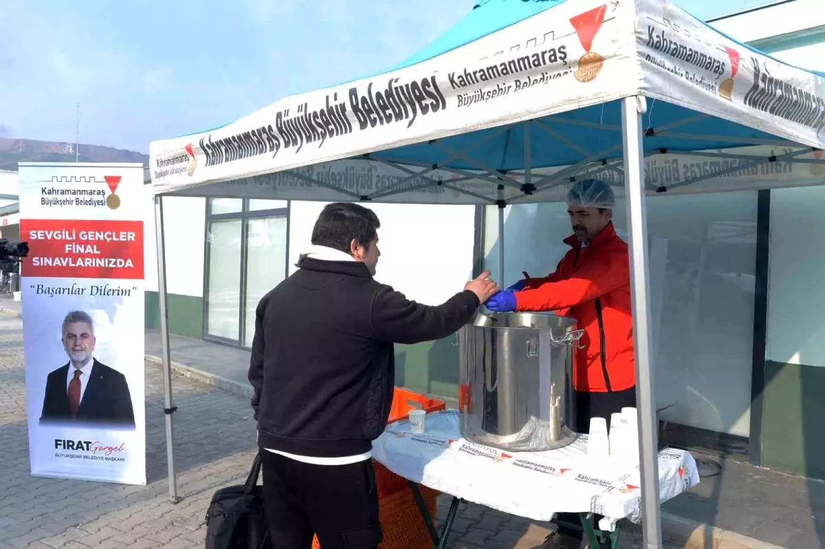 Kahramanmaraş Belediyesi’nden Öğrencilere Sıcak Çorba Desteği
